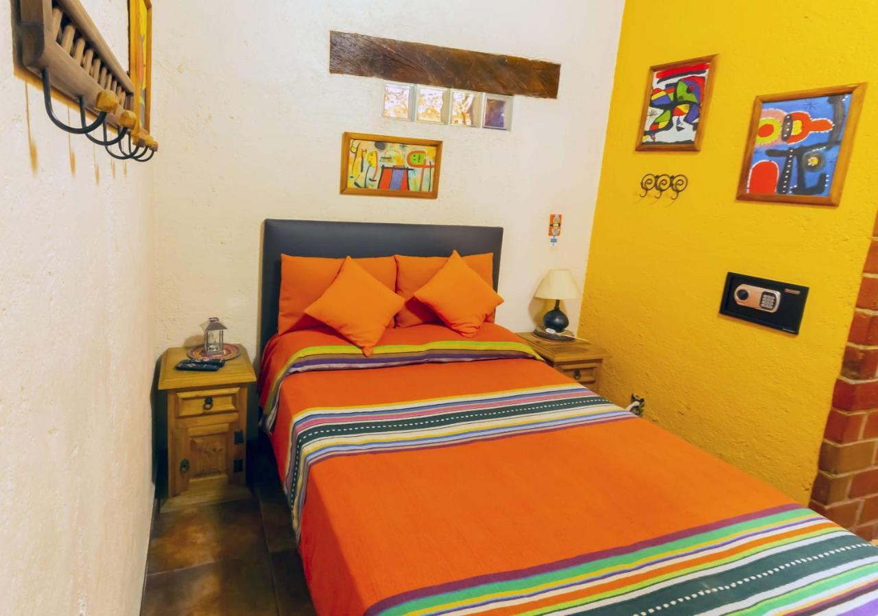 Mex Suites Casa Azul B&B 멕시코 시 외부 사진